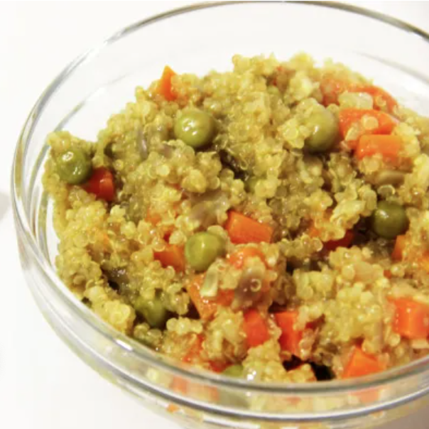 corvina en papillote con quinoa, curry y guisantes